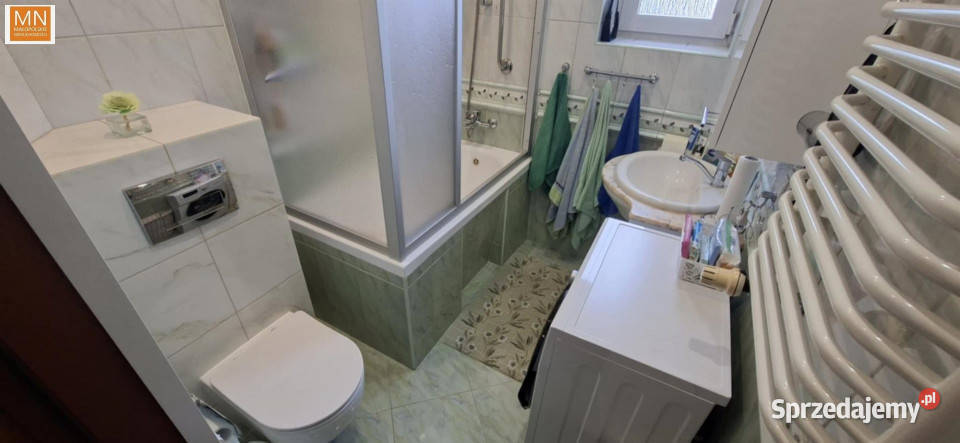 Dom wolnostojący 185m2 Kazimierza Wielka Miodowa do zamieszkania sprzedam