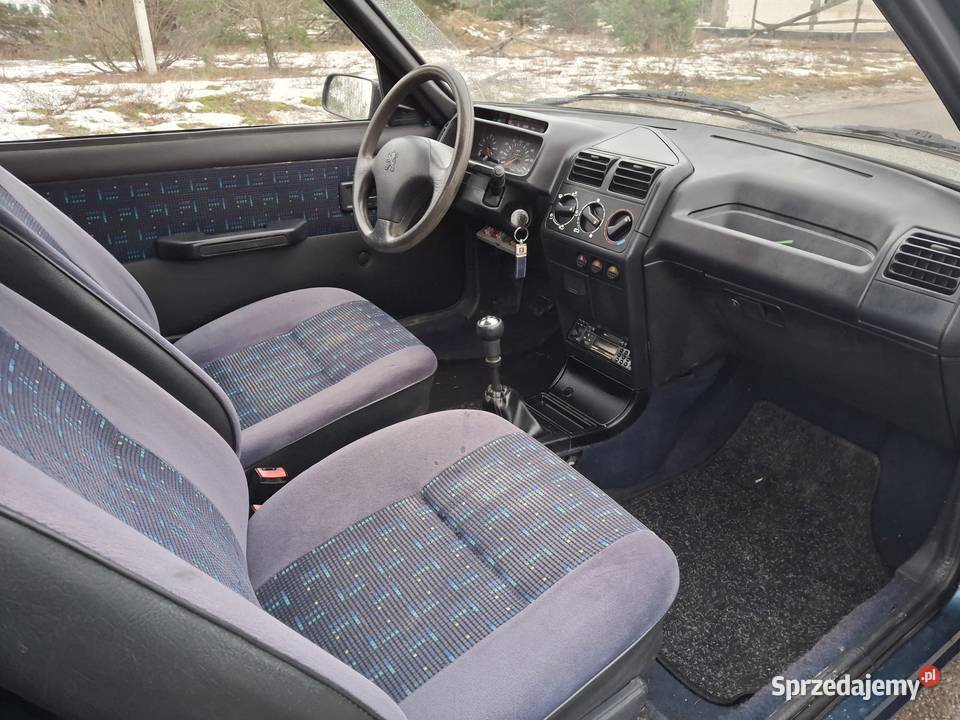 Peugeot 205 14 benzyna 1996 el szyby centralny 233000km Warszawa sprzedam