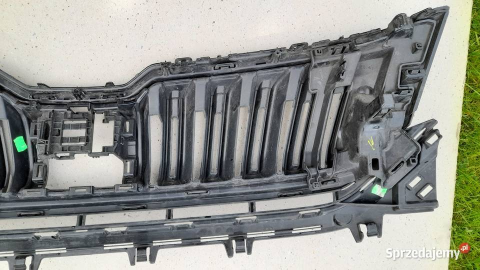 SKODA RS VRS KODIAQ ATRAPA GRILL 565853663E