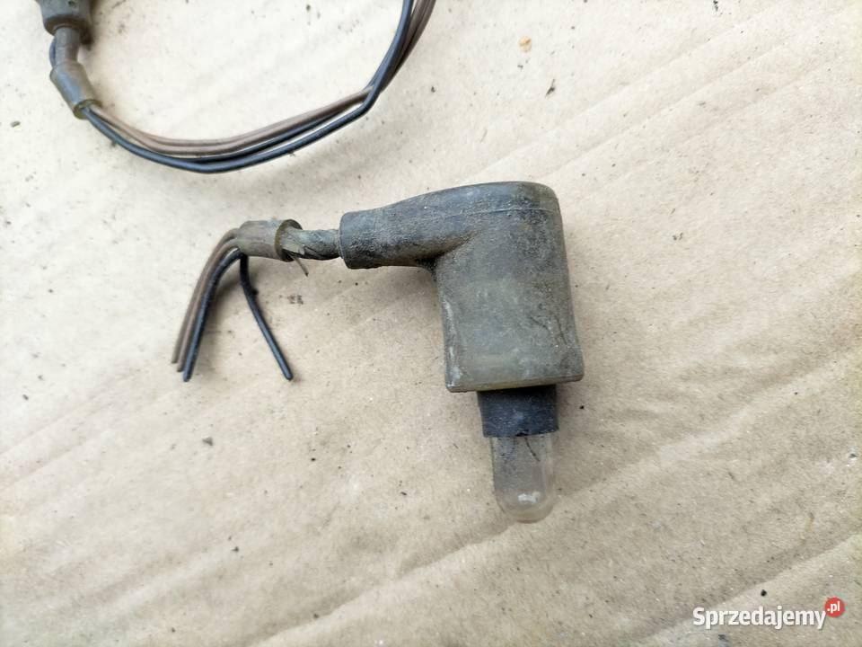 AUDI 80 B3 B4 A6 C4 100 UCHWYT WKŁAD ŻARÓWKI Kamień-Kolonia