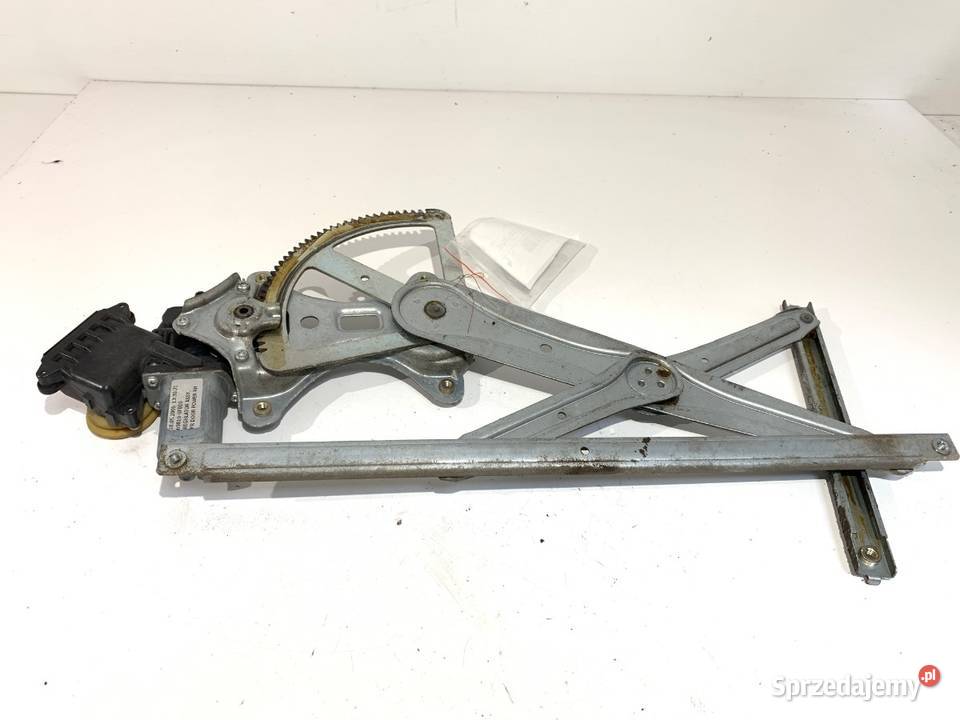 PODNOŚNIK SZYBY PRAWY PRZÓD TOYOTA COROLLA E13 osobowe sprzedam