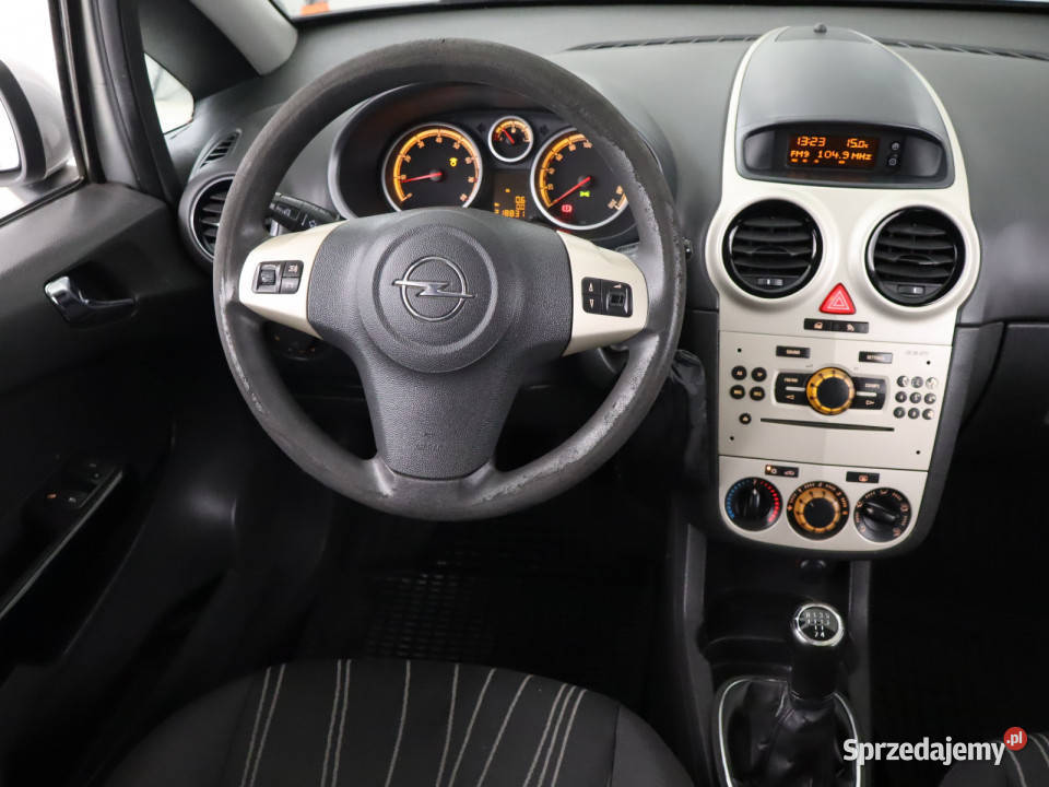 Opel Corsa 12