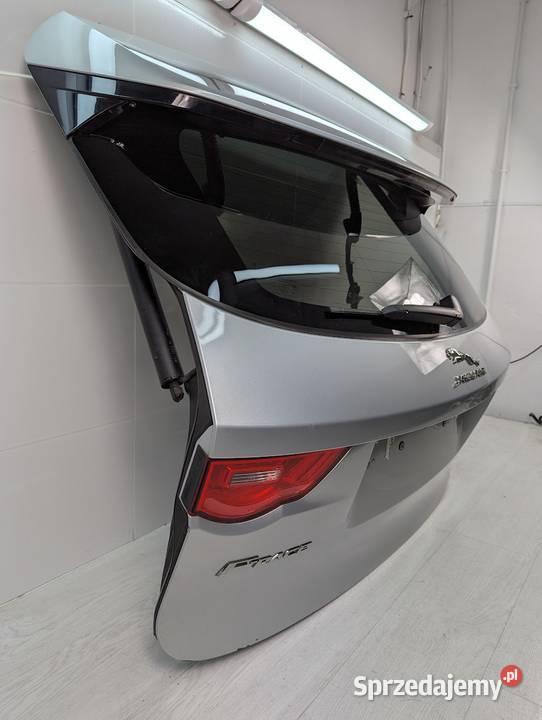 KLAPA BAGAŻNIKA JAGUAR FPACE 01834 osobowe Białystok