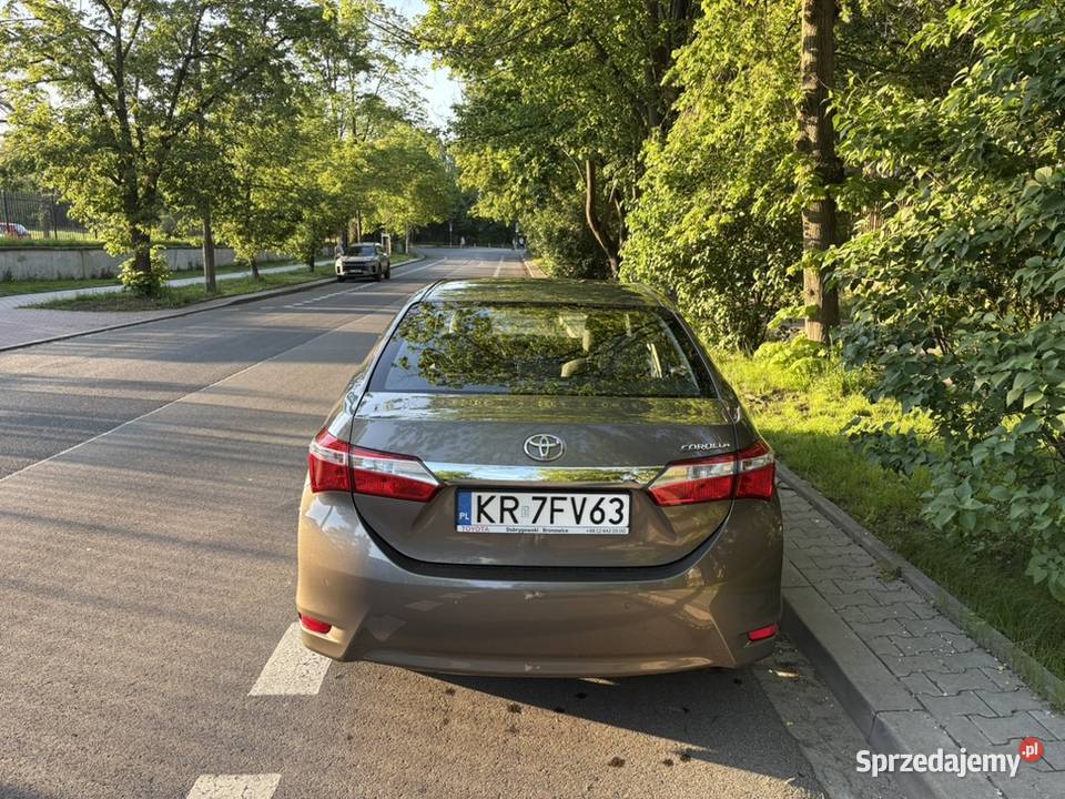Toyota Corolla salon polska 99KM małopolskie Kraków sprzedam