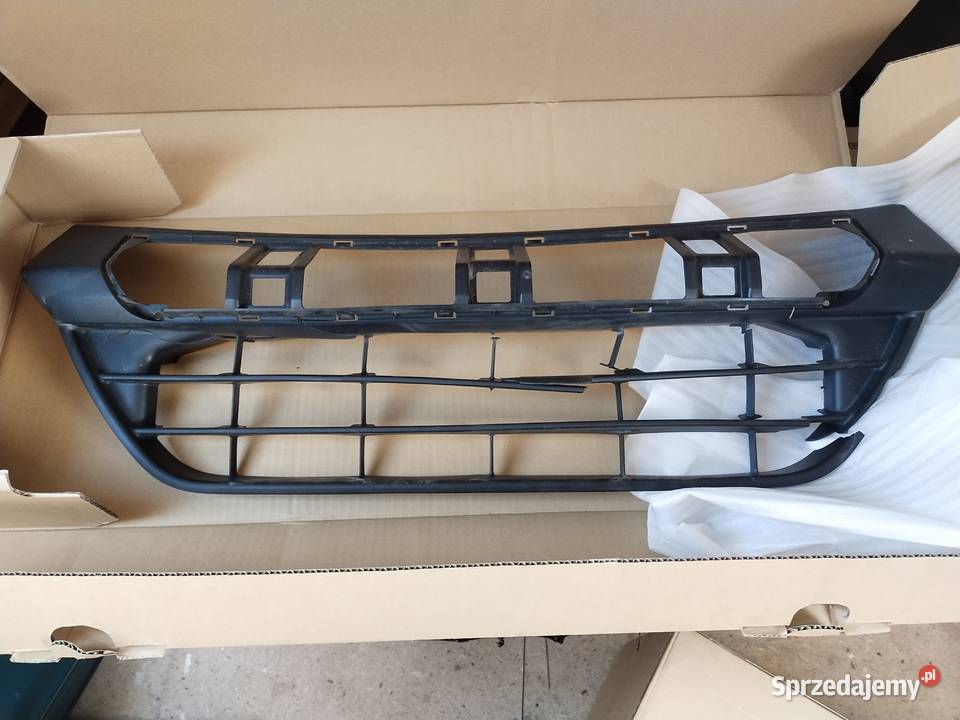 Suzuki Grand Vitara kratka dolna zderzaka przód listwy na zderzak kujawsko-pomorskie Bydgoszcz