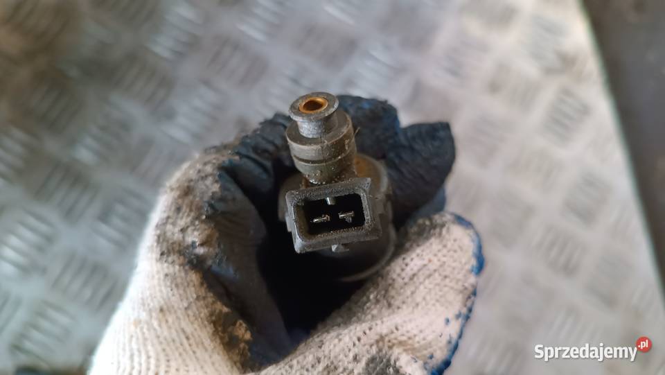 0280150158 Wtrysk wtryskiwacz Porsche 944 25 Radłów