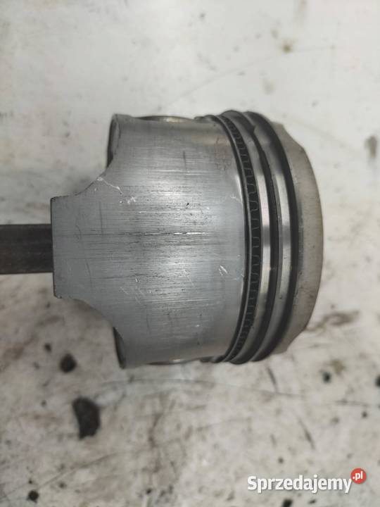 TŁOK KORBOWÓD 20 16V Kia Sportage I 19932004 Rok produkcji 2000