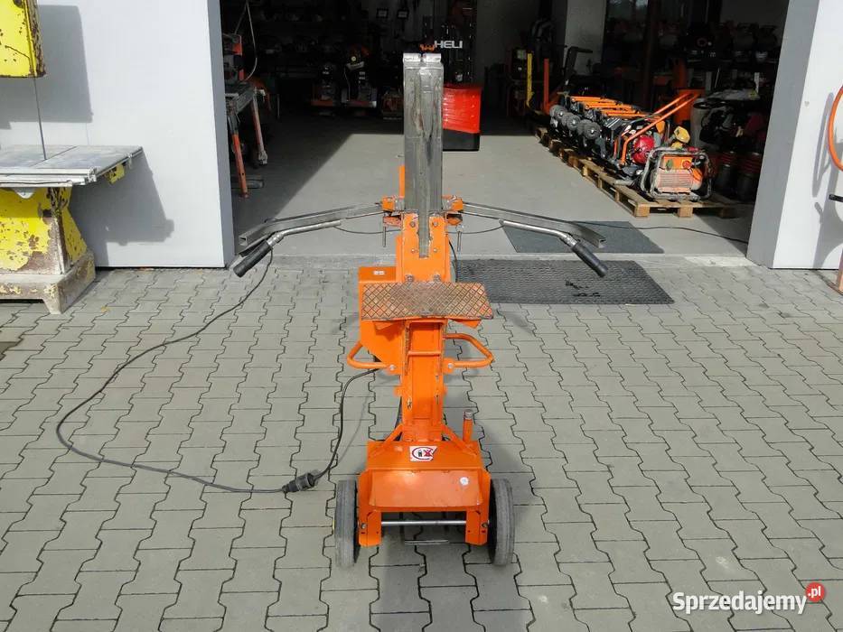 Łuparka do drewna Rębak hydrauliczny Markowy