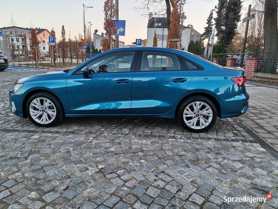 Audi A3 Limuzyna Full led Faktura Vat 23 niebieski łódzkie