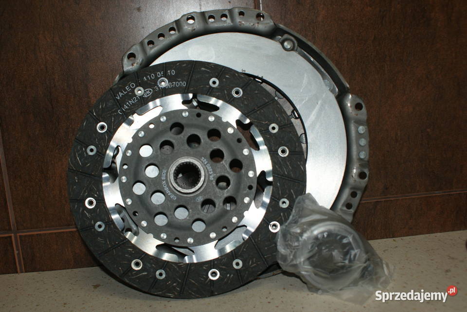 LUK 624 3085 00 Zestaw sprzęgła z łożyskiem mazowieckie Białobrzegi