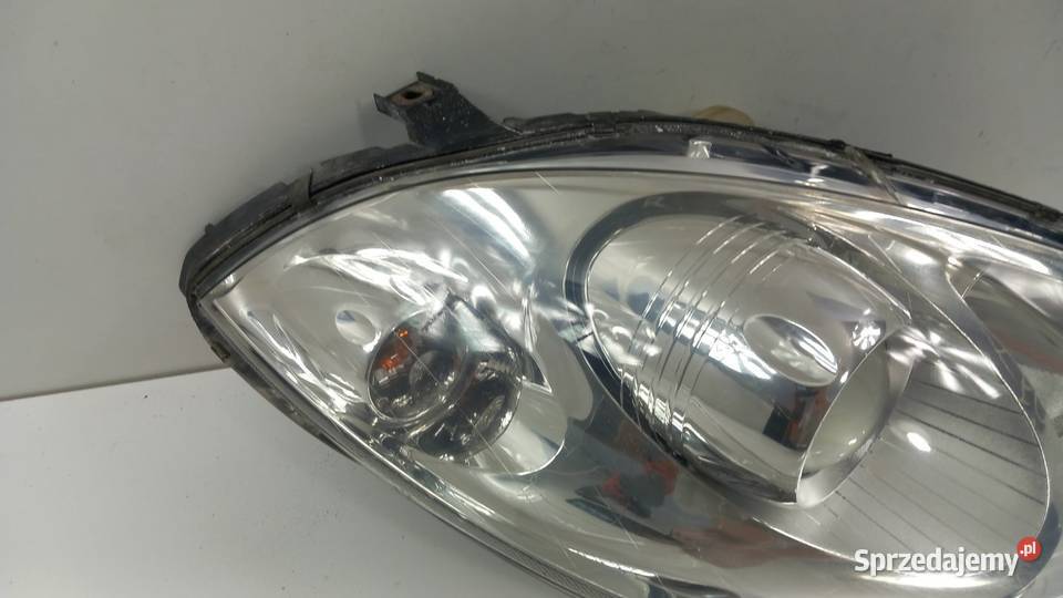 MERCEDES A KLASA W169 LAMPA PRZÓD PRAWA SOCZEWKA osobowe wielkopolskie Zbierkowo