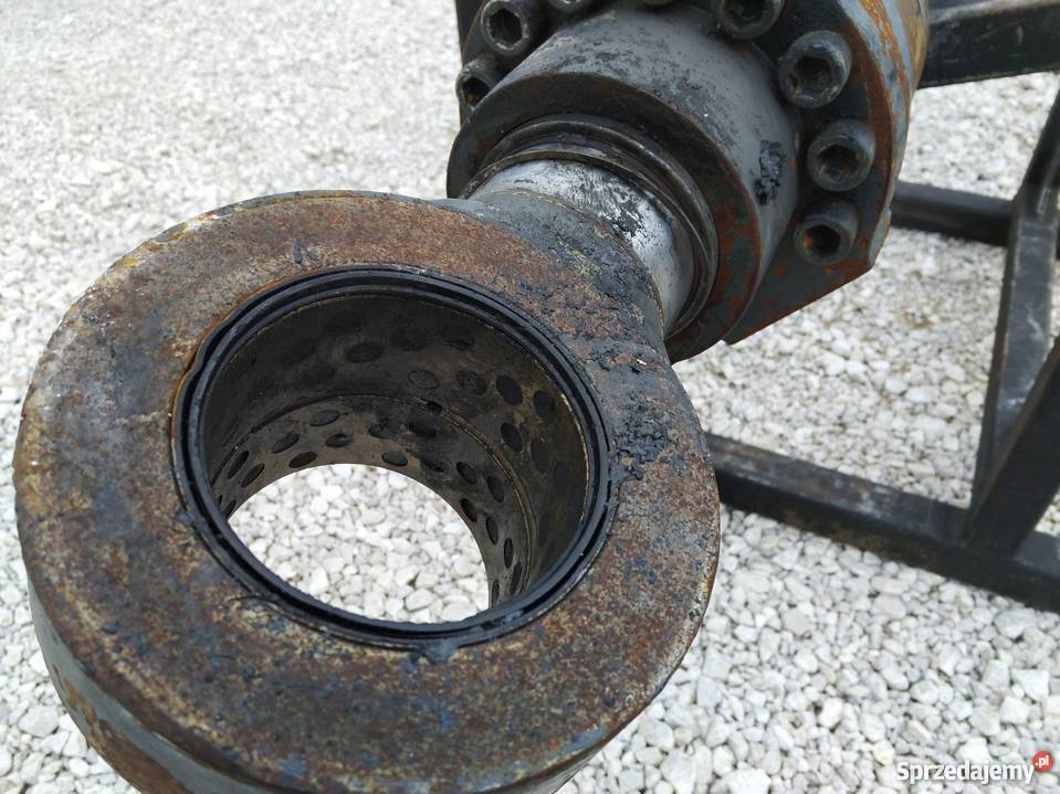 Siłownik Volvo EC 360 380 390 290 300 340 460 Kielce