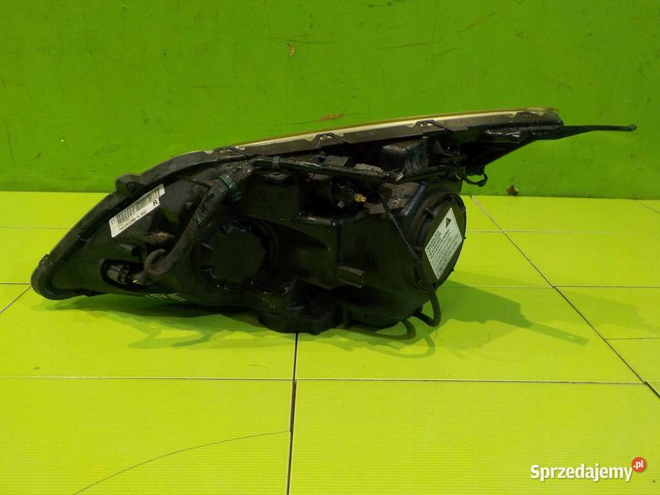 HONDA CRV III 09r XENON lampa prawa przod mazowieckie Suków