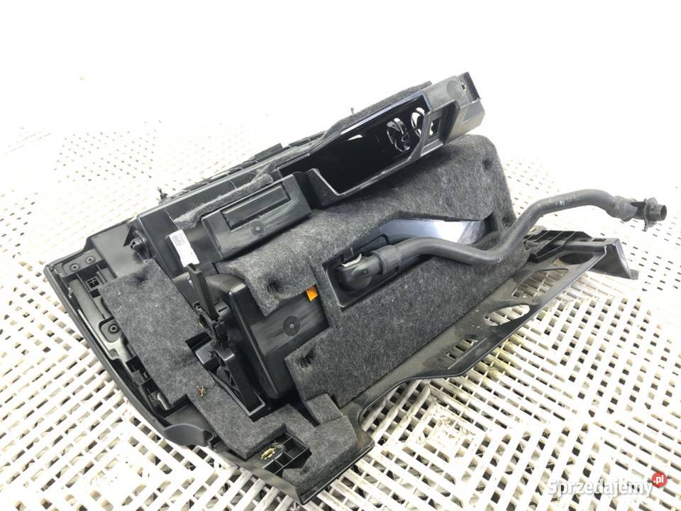 SCHOWEK PASAŻERA AUDI Q7 4M SUV PÓŁKA DESKI