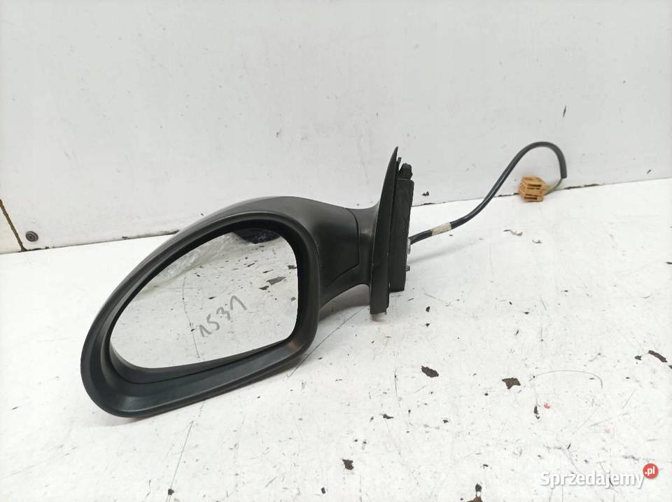 LUSTERKO LEWE 3PIN EUROPA 024142 Seat Ibiza III