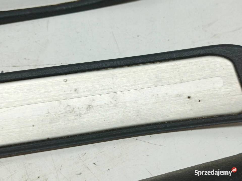 OSŁONA PROGU PRZÓD TYŁ KPL LED Hyundai ix55 I Rok produkcji 2010