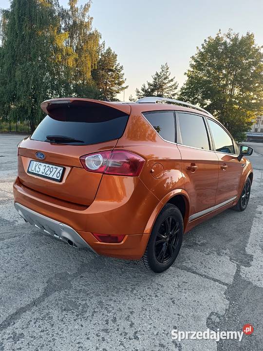 Ford Kuga Individual 4x4 Kamera Hak Nowe Zimówki Drewniki