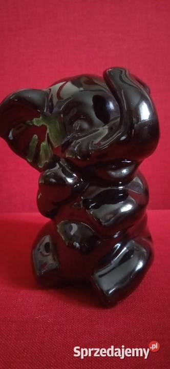 Figurki Słoni z ceramiki Świdnica