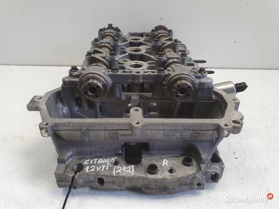 Peugeot 2008 12 VTi GŁOWICA CYLINDRÓW 9688669980