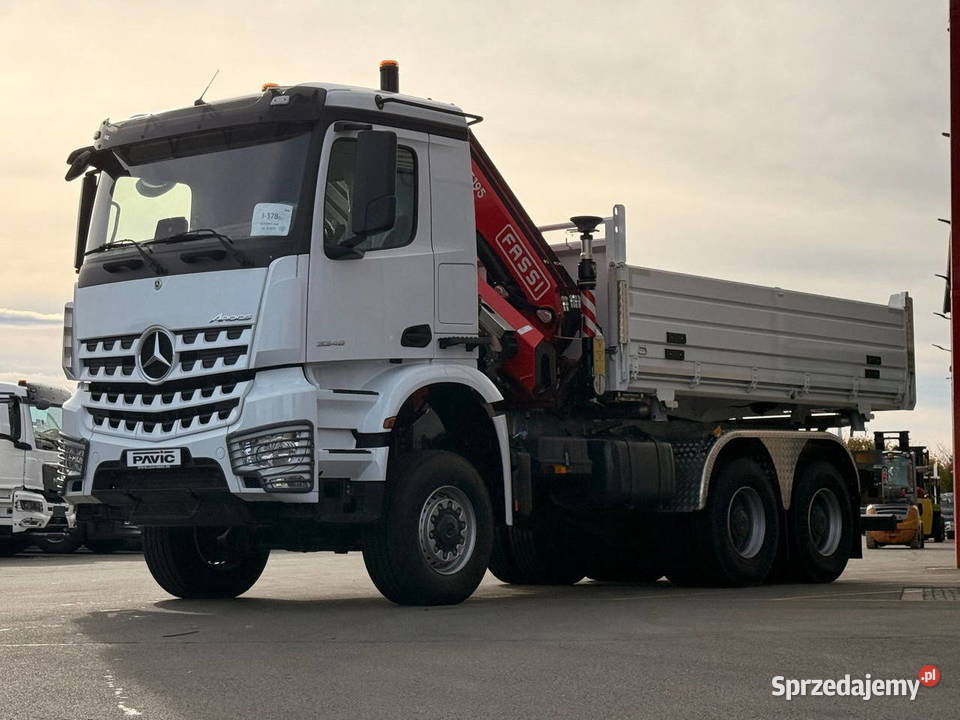 Wywrotja 6x6 bordmatic z Z dzwigiem Mercedes Warszawa
