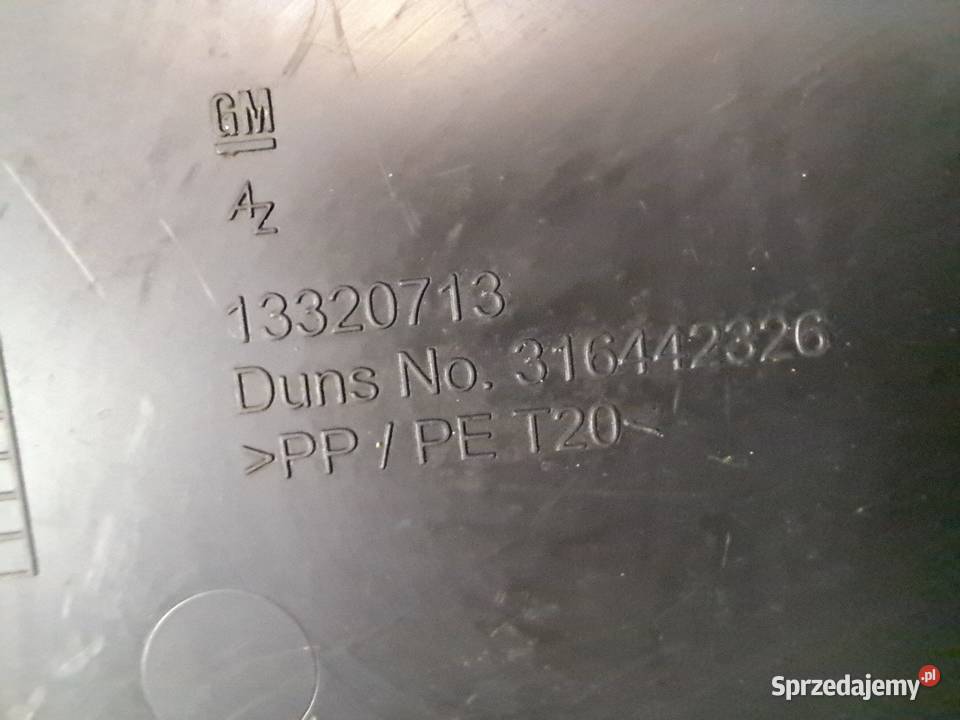 Górna osłonapokrywa akumulatora Astra J Mosty