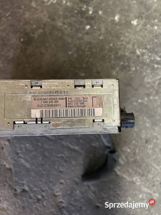 Radio fabryczne Audi A8 D2 Kęty