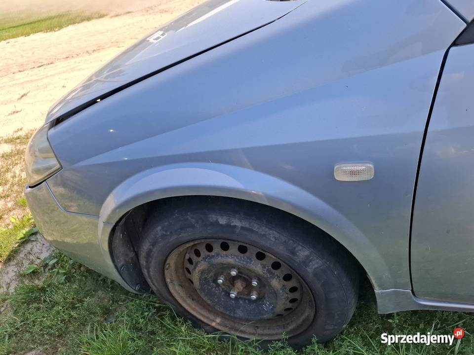 Błotnik Lewy Przód Nissan Primera P12 osobowe Wisznice