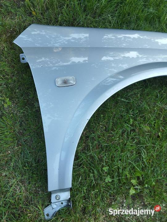 Błotnik przedni prawy Nissan Primera P12 łódzkie Łódź sprzedam