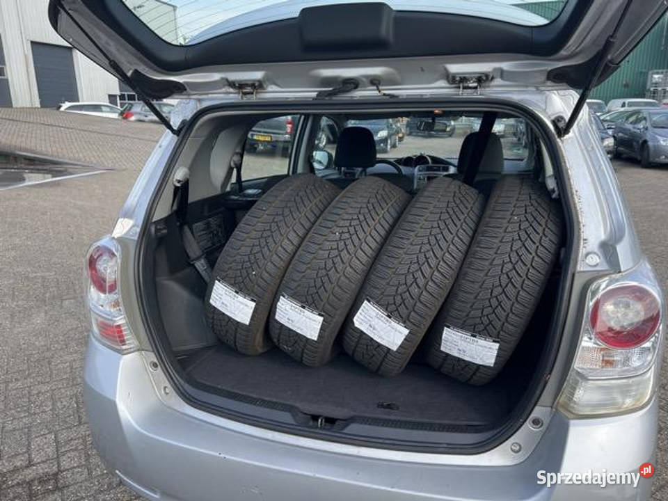 Toyota Verso 16 benzyna Szczecin sprzedam