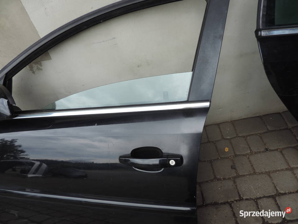 OPEL VECTRA C SEDAN Z20R DRZWI LEWY PRZÓD Karoseria małopolskie