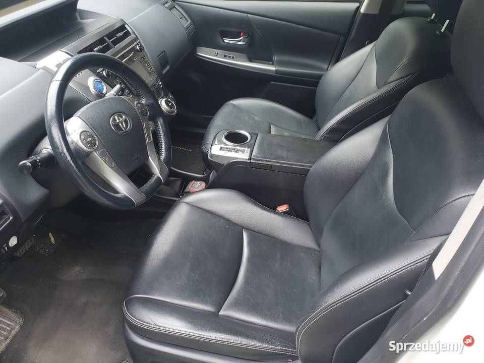 Toyota Prius 2015 Biała Perła 18 Hybrda Ślemień