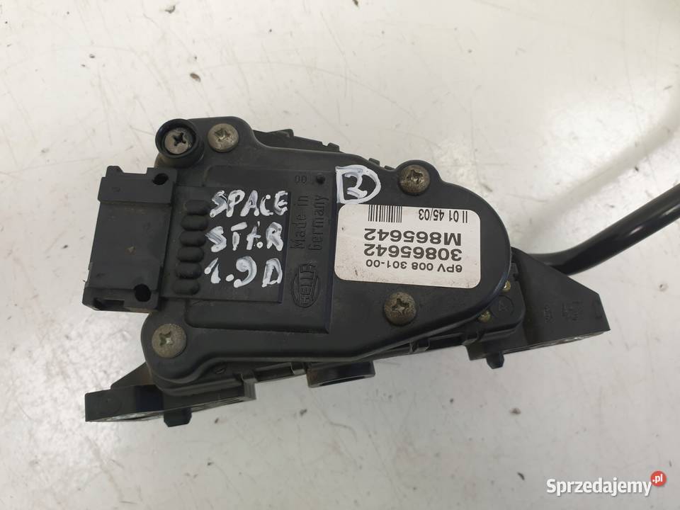 Mitsubishi Space Star 19 DID PEDAŁ GAZU M865642 Rudka