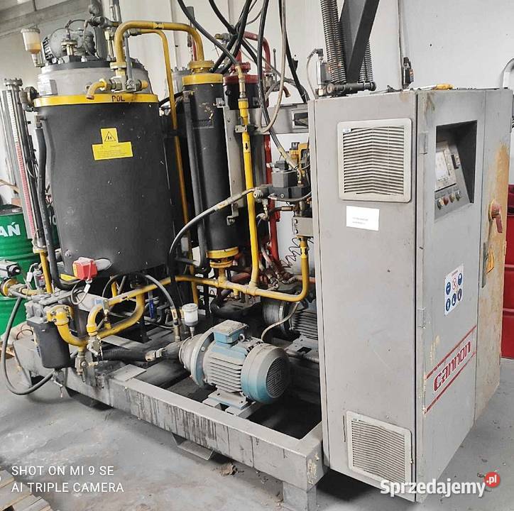 Zestaw do napełniania paneli np drzwiowych pianą