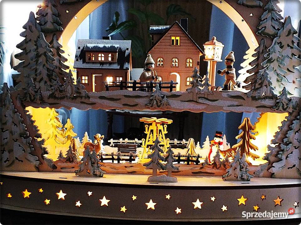 Świąteczna Szopka ruchoma drewniana na parapet Żary