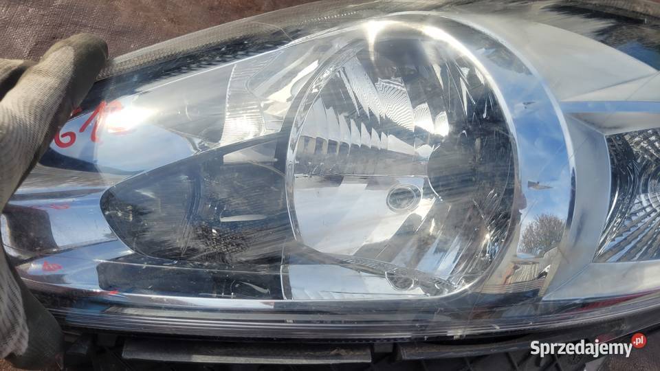 FIAT GRANDE PUNTO EVO 09 LAMPA LEWA PRZÓD osobowe Ruda Śląska
