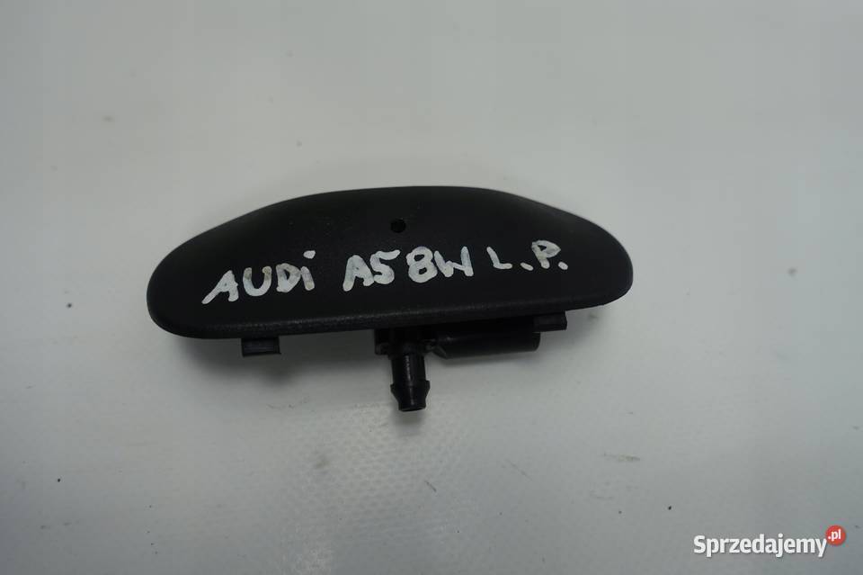 Audi A5 S5 8W DYSZA SPRYSKIWACZA lewa 8W6955987A osobowe Dysze spryskiwaczy Janów