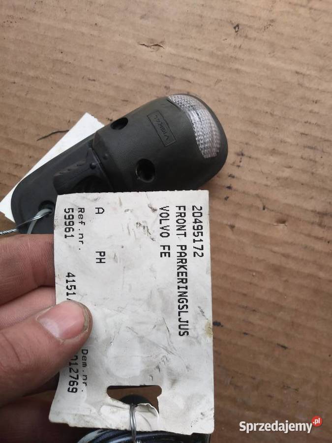 Lampka obrysowa kabiny Volvo FE FL Oświetlenie świętokrzyskie Staszów sprzedam
