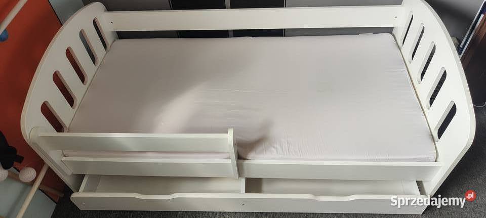 Białe Łóżko dziecięce 33cm