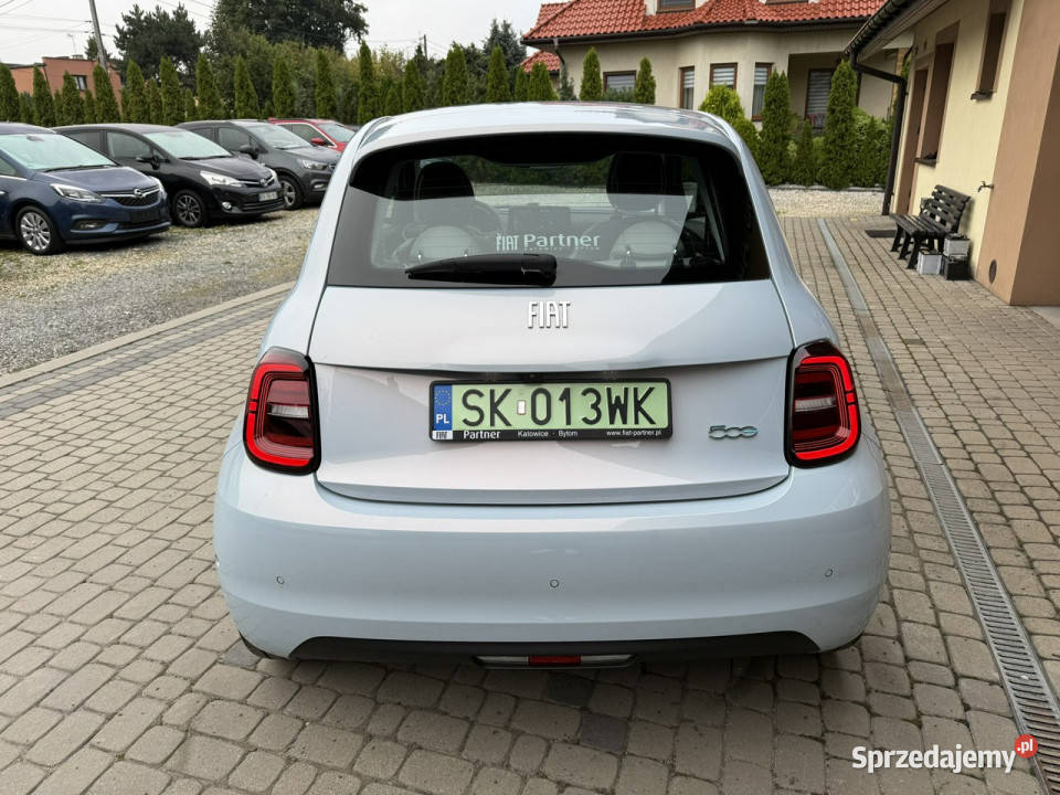 Fiat 500e La Prima Krajowy 1Właściciel Vat23 kamera cofania Orzech