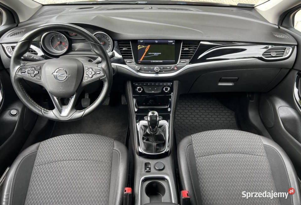 Opel Astra 2016r Salon IWŁ ASO Tempomat Czujniki Astra Chorzów