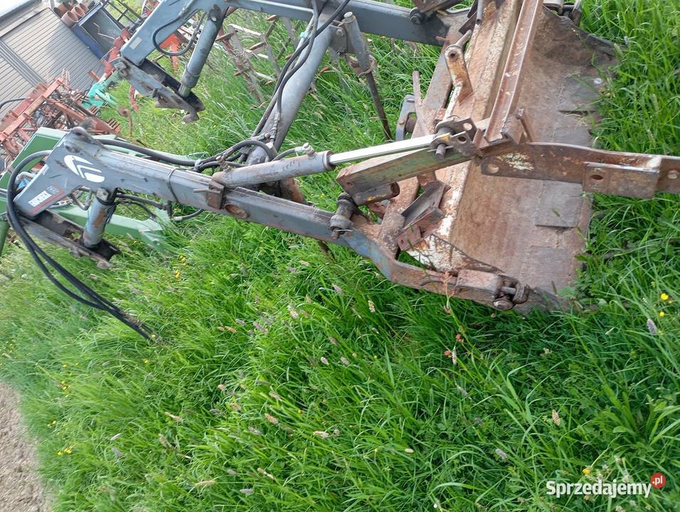 Ładowacz czołowy tur FAUCHEUX Tur małopolskie Limanowa sprzedam