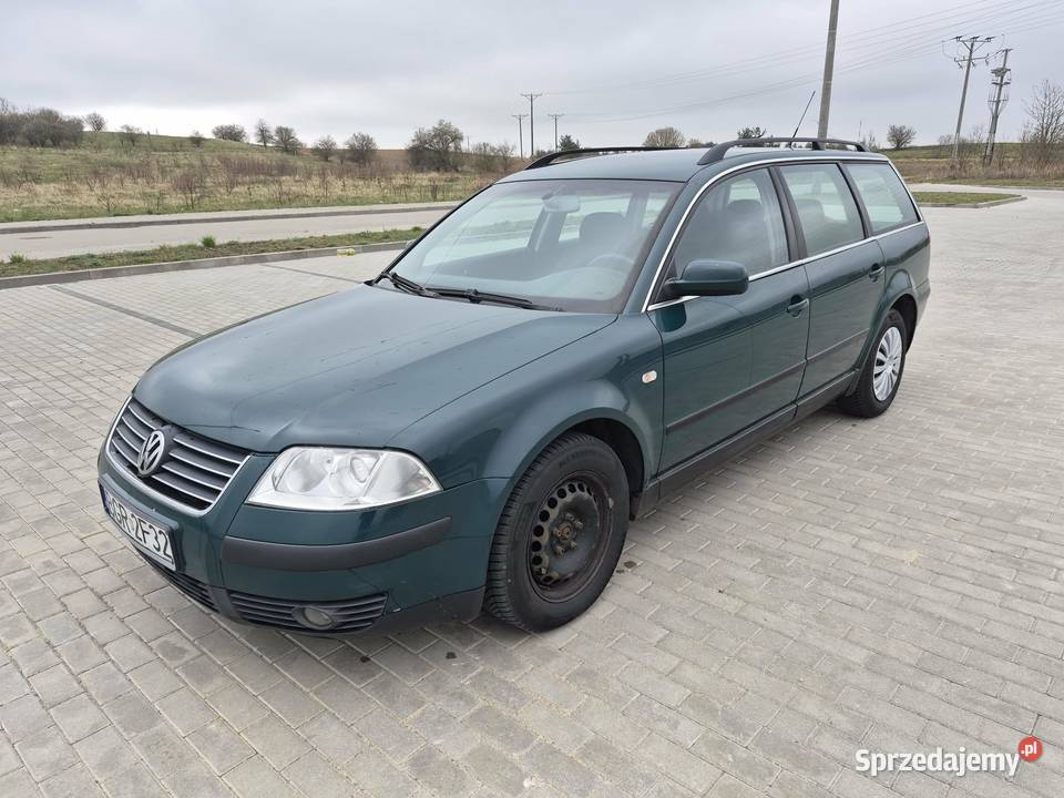 VW PASSAT ładny z hakiem 2003r