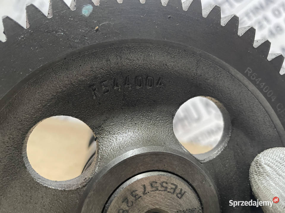 John Deere 6068 wałek rozrządu RE557329 RE557328 Jastrzębniki