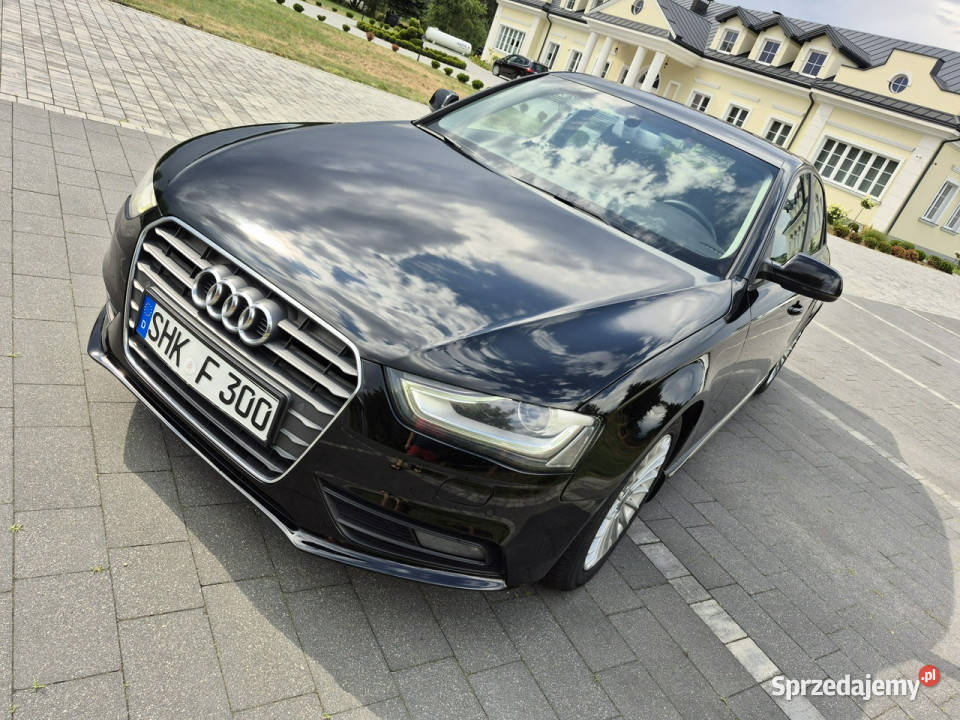 Audi A4 xenon led navi chromy ładny sedan B8 1986cm3 A4 Drelów