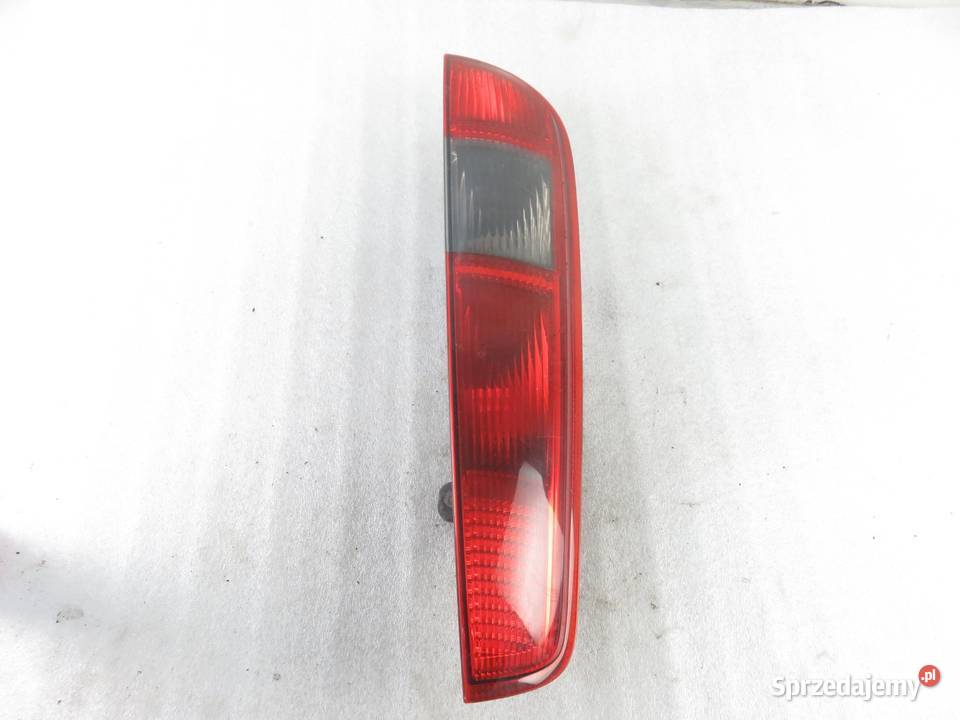 LAMPA LEWA TYLNA FORD FOCUS MK2 II Turnier osobowe