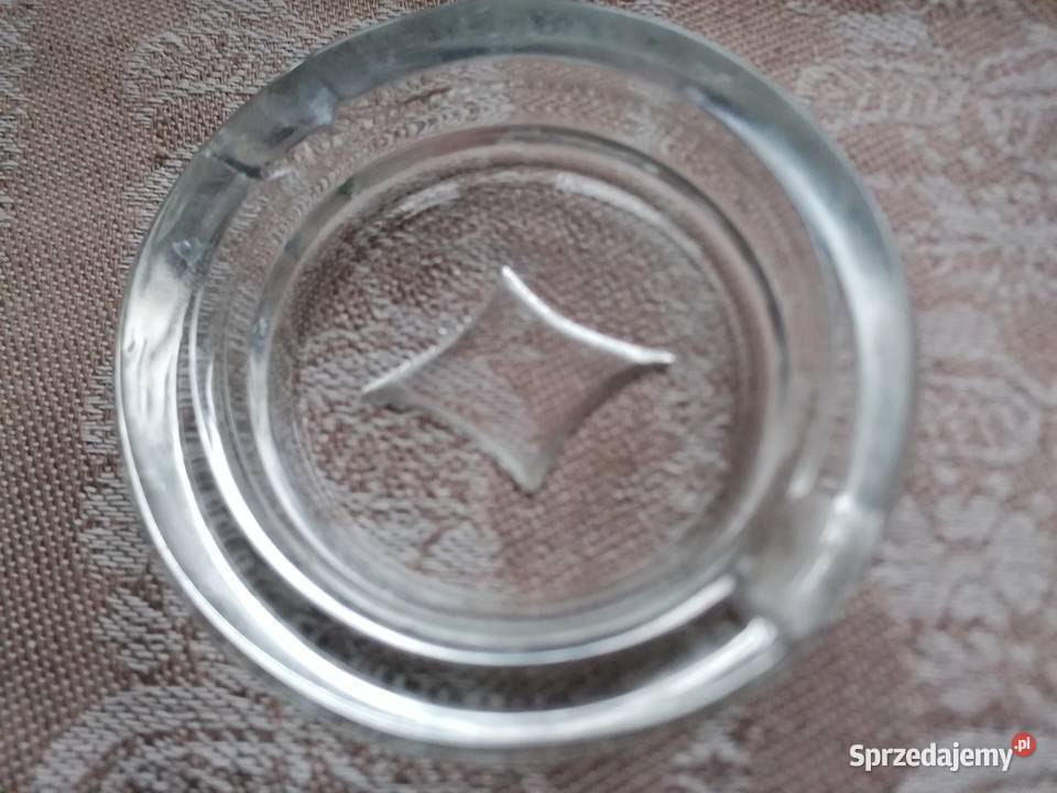 Szklana popielniczka karcianaKaroGrube szkło przezroczysty Pozostałe łódzkie Łódź