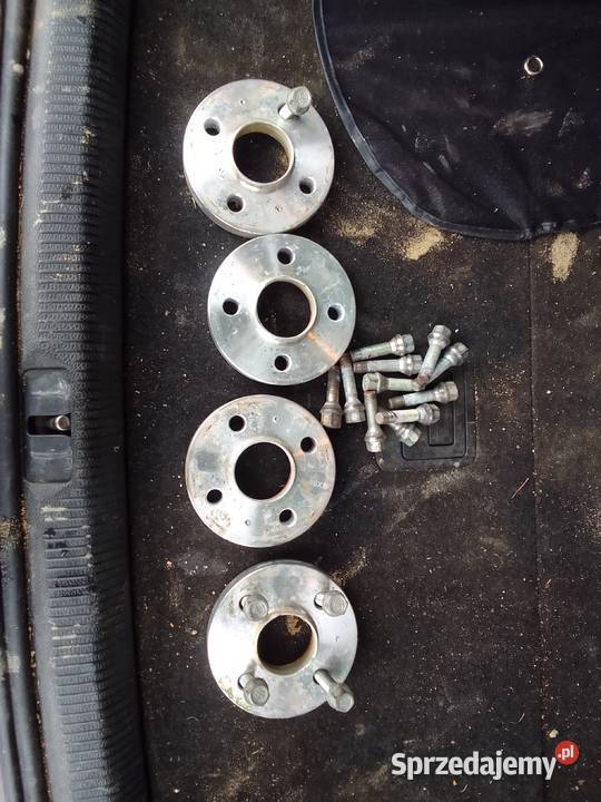 dystanse 4x98 20mm śruby Części samochodowe Świdnica