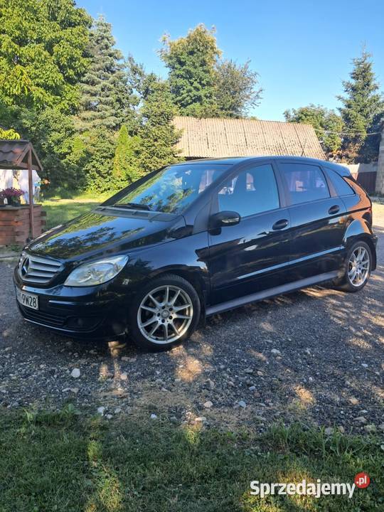 Samochod osobowy Mercedes Kurów