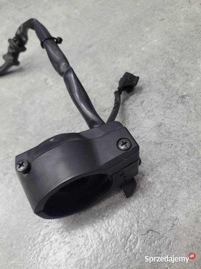 Honda CBR 650R 650 R 2123 OEM przełącznik prawy Przełączniki Nowy Tomyśl sprzedam