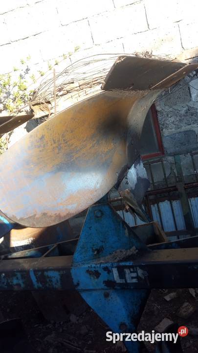 Sprzedam pług trzy skibowy lemken Jarosław